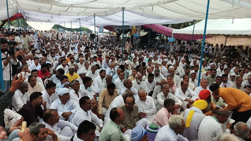 Mahapanchayat gives Hisar police 1-day ultimatum in Jeevan Kundu murder case
