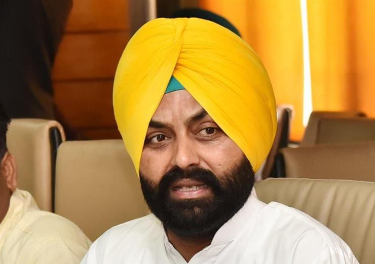 Shock Inspection at Sector 43: Punjab Transport Minister Laljit Singh Bhullar Cracks Down on Lapses”