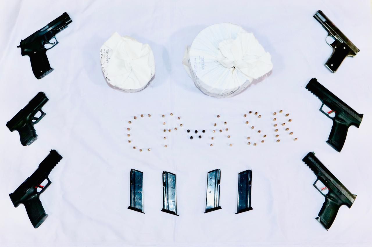 Amritsar Police Busts Major Cross-Border Smuggling Racket: 6 Arrested, Pistols & 3.5 Kg Heroin Seized