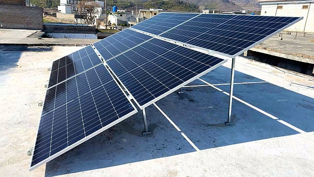 Haryana Goes Solar Powerhouse! Ranks #2 in India, Targets 2.2 Lakh Rooftop Installations by 2027