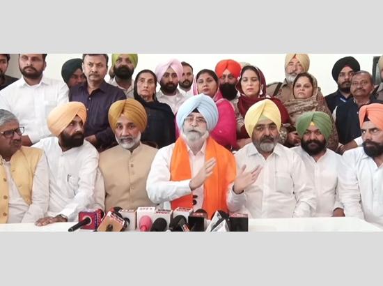 HS Phoolka accuses Punjab Govt of neglecting sacrilege cases, skipping legal battle