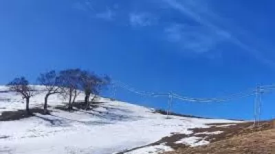 Snowfall Alert: MeT Issues 'Orange Warning' for 5 Districts; Manali-Leh Highway Closed